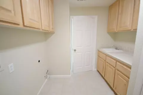 5722 Monaco Dr, Palmdale, CA 93552 photo 14