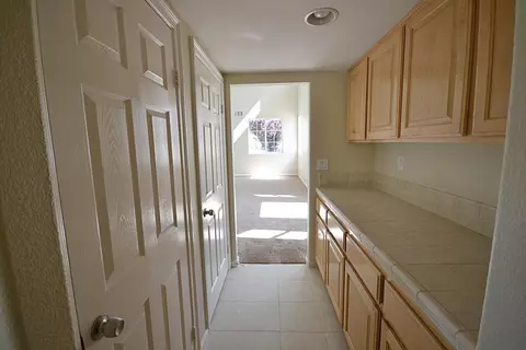 5722 Monaco Dr, Palmdale, CA 93552 photo 9