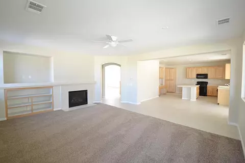 5722 Monaco Dr, Palmdale, CA 93552 photo 5