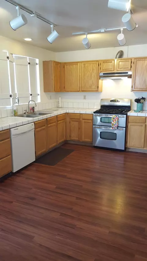43248 32nd St E, Lancaster, CA 93535 photo 11