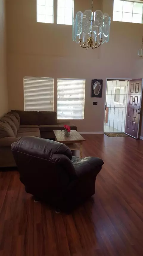 43248 32nd St E, Lancaster, CA 93535 photo 5