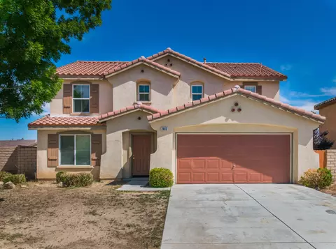 2803 Dolomite Ave, Palmdale, CA 93550 photo 2