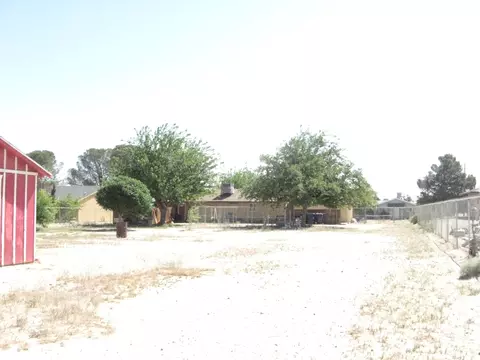 40513 Fieldspring St, Lake Los Angeles, CA 93535 photo 16