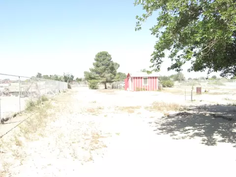 40513 Fieldspring St, Lake Los Angeles, CA 93535 photo 15