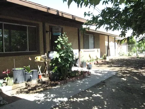 40513 Fieldspring St, Lake Los Angeles, CA 93535 photo 1