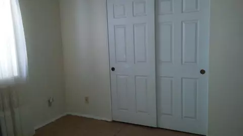 1144 Angela Ct, Lancaster, CA 93535 photo 5