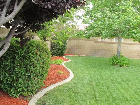 2125 Benfar Dr, Lancaster, CA 93535 photo 29