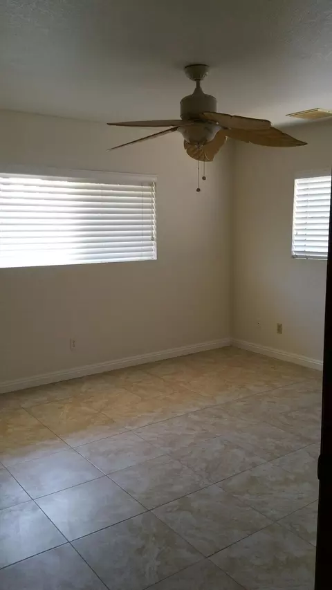 43057 6th St, Lancaster, CA 93535 photo 44