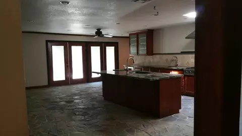 43057 6th St, Lancaster, CA 93535 photo 22