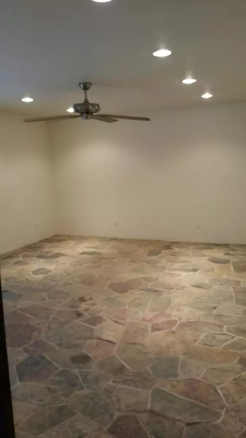 43057 6th St, Lancaster, CA 93535 photo 36