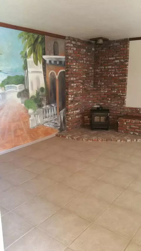 43057 6th St, Lancaster, CA 93535 photo 12