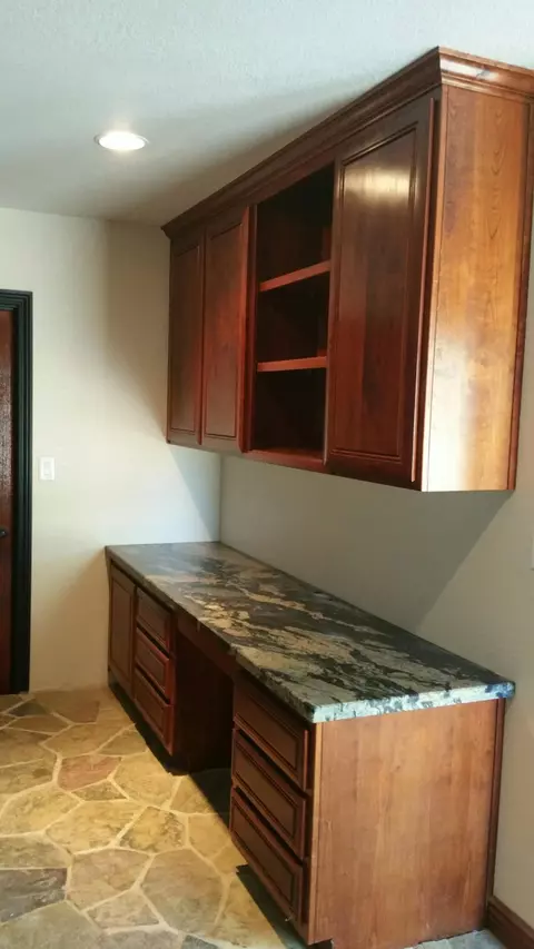 43057 6th St, Lancaster, CA 93535 photo 34