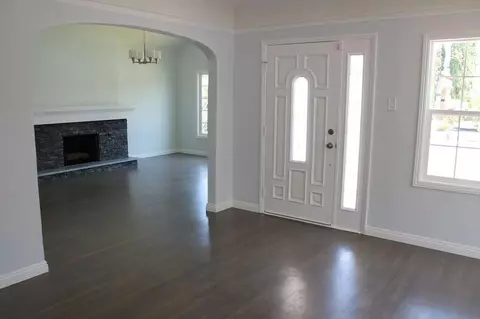704 Arden Ave, Glendale, CA 91202 photo 3