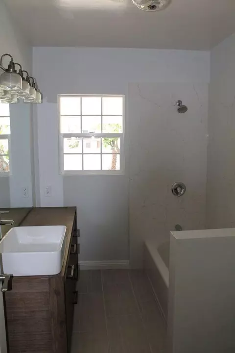 704 Arden Ave, Glendale, CA 91202 photo 5