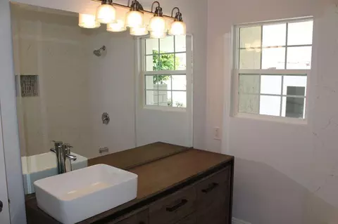 704 Arden Ave, Glendale, CA 91202 photo 11