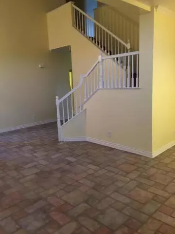 4331 Serene Ave, Lancaster, CA 93536 photo 2