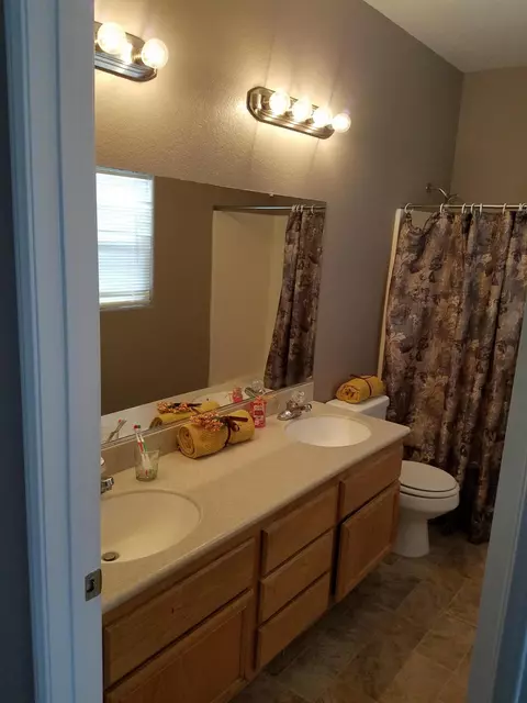 43915 Gingham Ave, Lancaster, CA 93535 photo 5