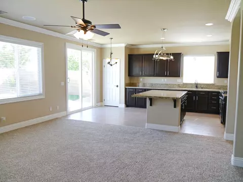6129 K1 Ave W, Lancaster, CA 93536 photo 5