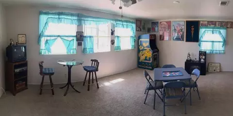 5653 Eisenhower Way, Palmdale, CA 93552 photo 3