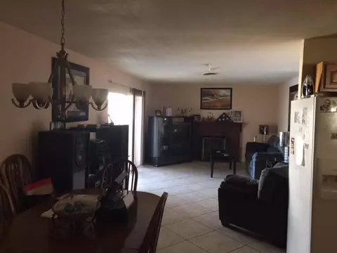 755 Oldfield St E, Lancaster, CA 93535 photo 5