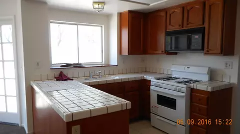 2639 Avoca St, Lancaster, CA 93535 photo 9
