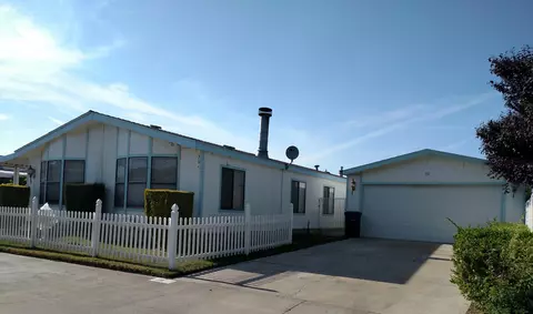 45465 25th St East Sp36 #., Lancaster, CA 93535 photo 1