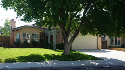 43820 Silver Bow Rd, Lancaster, CA 93535 photo 1