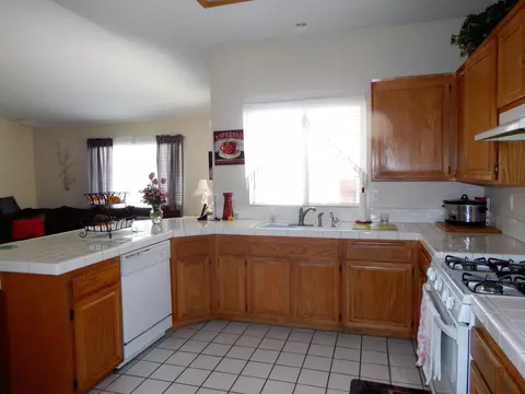 1535 Avenue J6 E, Lancaster, CA 93535 photo 7