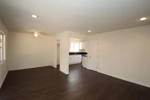 45516 Andale Ave, Lancaster, CA 93535 photo 5