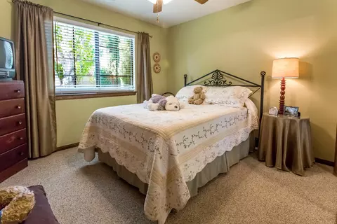 2526 Brentwood Dr, Lancaster, CA 93536 photo 9
