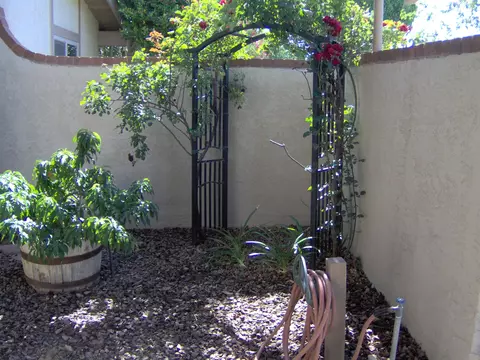 2821 Perfect Pl, Lancaster, CA 93536 photo 8