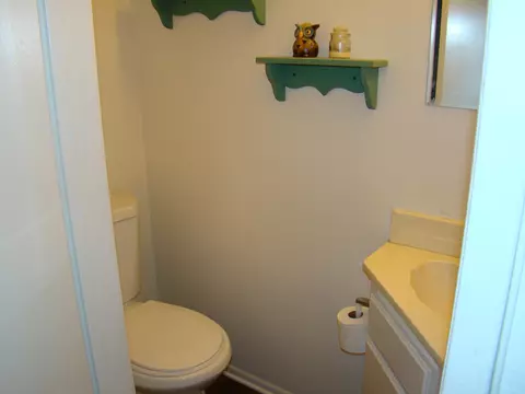 1850 Avenue J2 E #4, Lancaster, CA 93535 photo 7