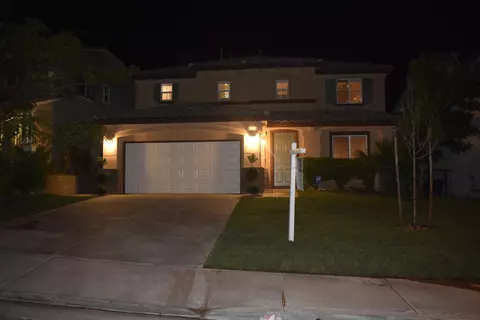 37533 Ruby Red Ln, Palmdale, CA 93551 photo 3