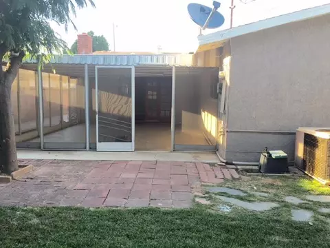 822 Pillsbury St E, Lancaster, CA 93535 photo 27