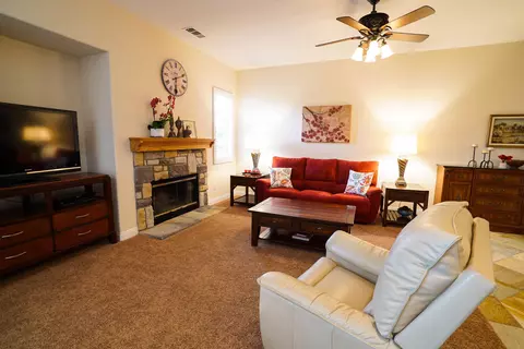 41662 Firenze St, Lancaster, CA 93536 photo 14