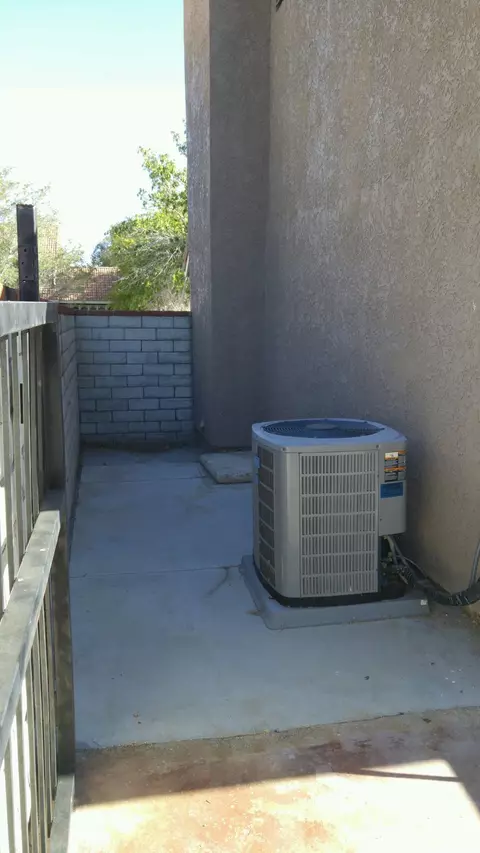 1541 Georgetown Ave, Palmdale, CA 93550 photo 9
