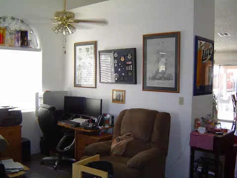 3013 Echo Dr, Rosamond, CA 93560 photo 5