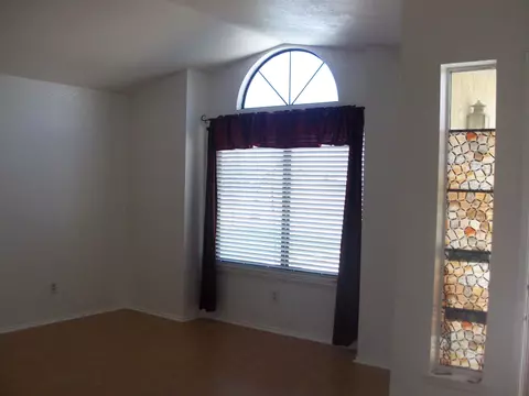 3252 Eagle Way, Rosamond, CA 93560 photo 4