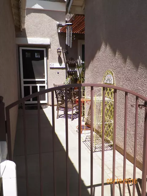43148 Carpenter Dr, Lancaster, CA 93535 photo 3