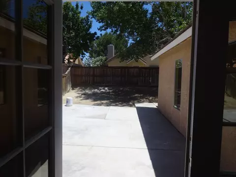 36914 Doheny Ln, Palmdale, CA 93552 photo 23
