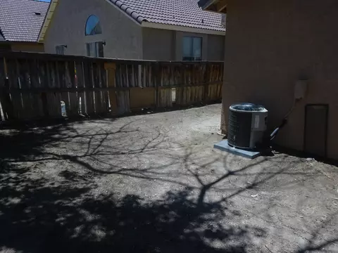 36914 Doheny Ln, Palmdale, CA 93552 photo 24