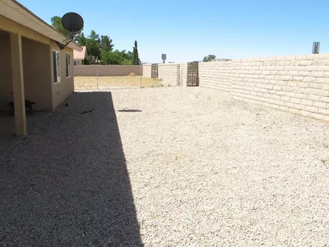 27924 Fairacres, Helendale, CA 92342 photo 5