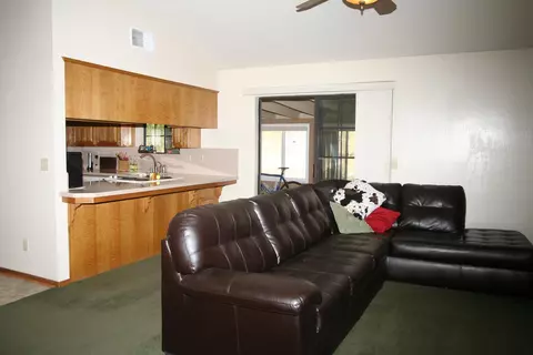 26651 Bear Valley Rd, Tehachapi, CA 93561 photo 10