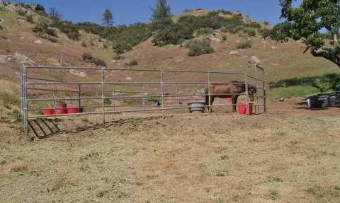26651 Bear Valley Rd, Tehachapi, CA 93561 photo 27