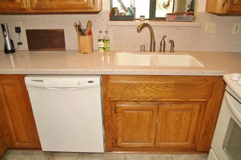 26651 Bear Valley Rd, Tehachapi, CA 93561 photo 3