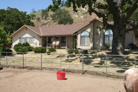 26651 Bear Valley Rd, Tehachapi, CA 93561 photo 37