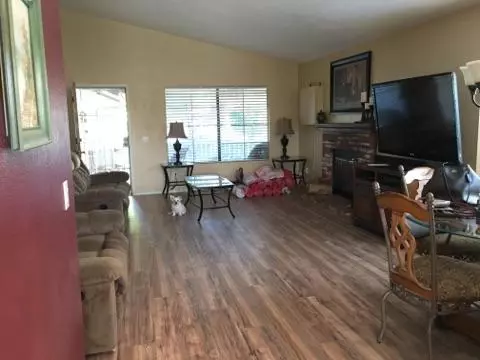 43507 Alep St, Lancaster, CA 93536 photo 4