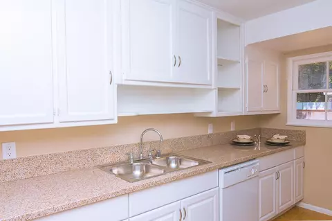 1411 Jenner St, Lancaster, CA 93534 photo 9