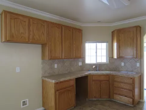 19601 Meadows Rd, Tehachapi, CA 93561 photo 9