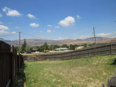 19601 Meadows Rd, Tehachapi, CA 93561 photo 21